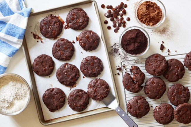 Ghirardelli_DarkChocolateCookies.jpg