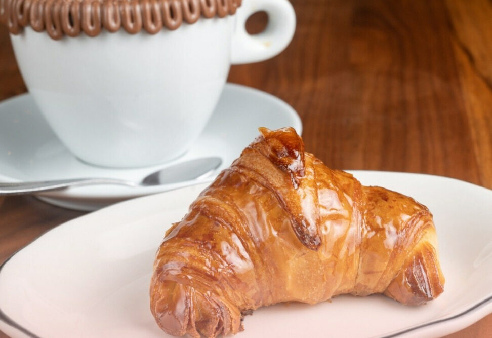 LaBoulangerieBoulMich_CroissantCoffee.jpg