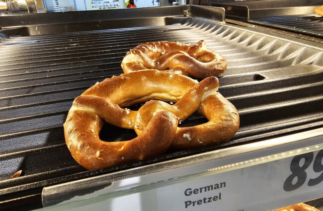 Lidl_GermanPretzel.jpg