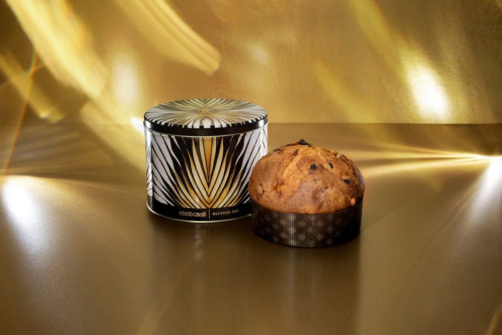 Roberto Cavalli by Olivieri 1882 Panettone.jpg